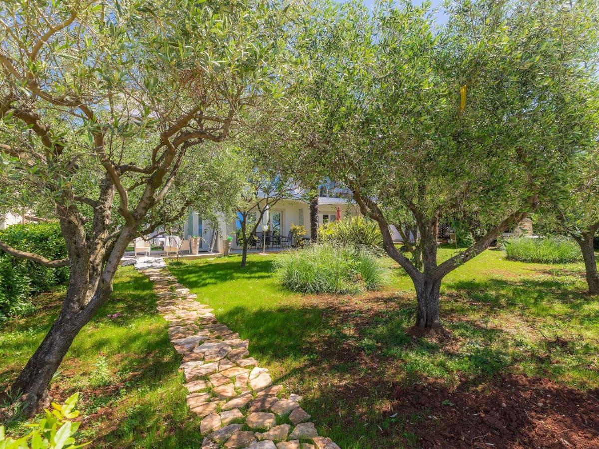 Apartment Mira-3 By Interhome Ουμάγκ Εξωτερικό φωτογραφία