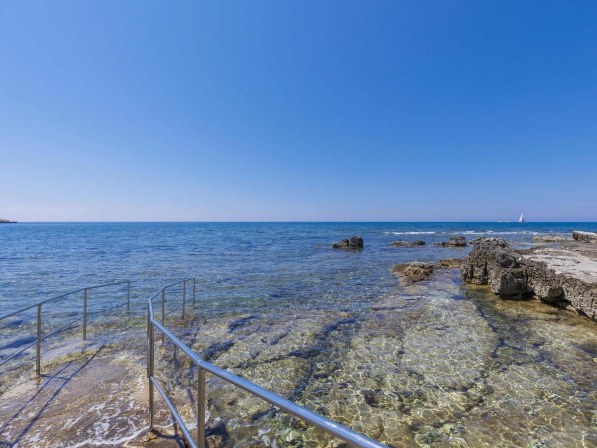 Apartment Mira-3 By Interhome Ουμάγκ Εξωτερικό φωτογραφία